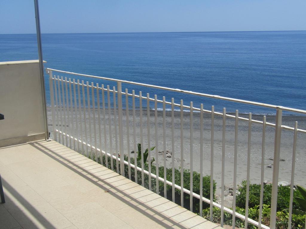 Appartamento Mare Mare Forza dʼAgro Zewnętrze zdjęcie